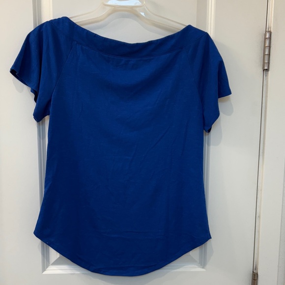 New York & Company Royal Blue Short Sleeve Top - Picture 4 of 4